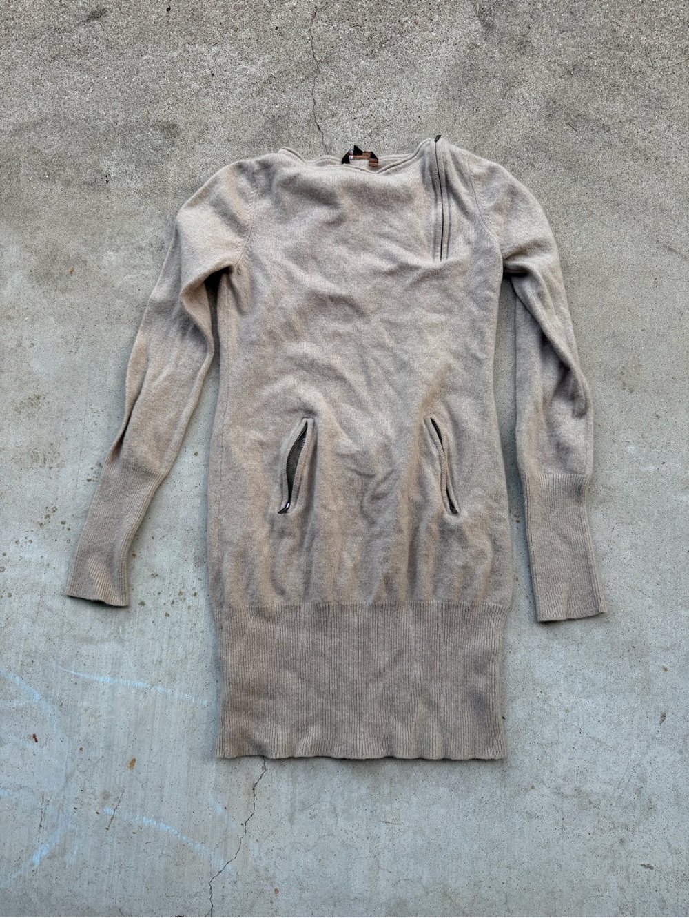 BCBGMaxAzria 100% Cashmere L sweater dress